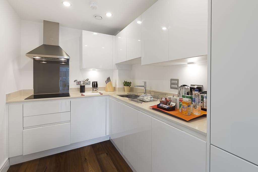 Lincoln Plaza Apartment Londra Cameră foto