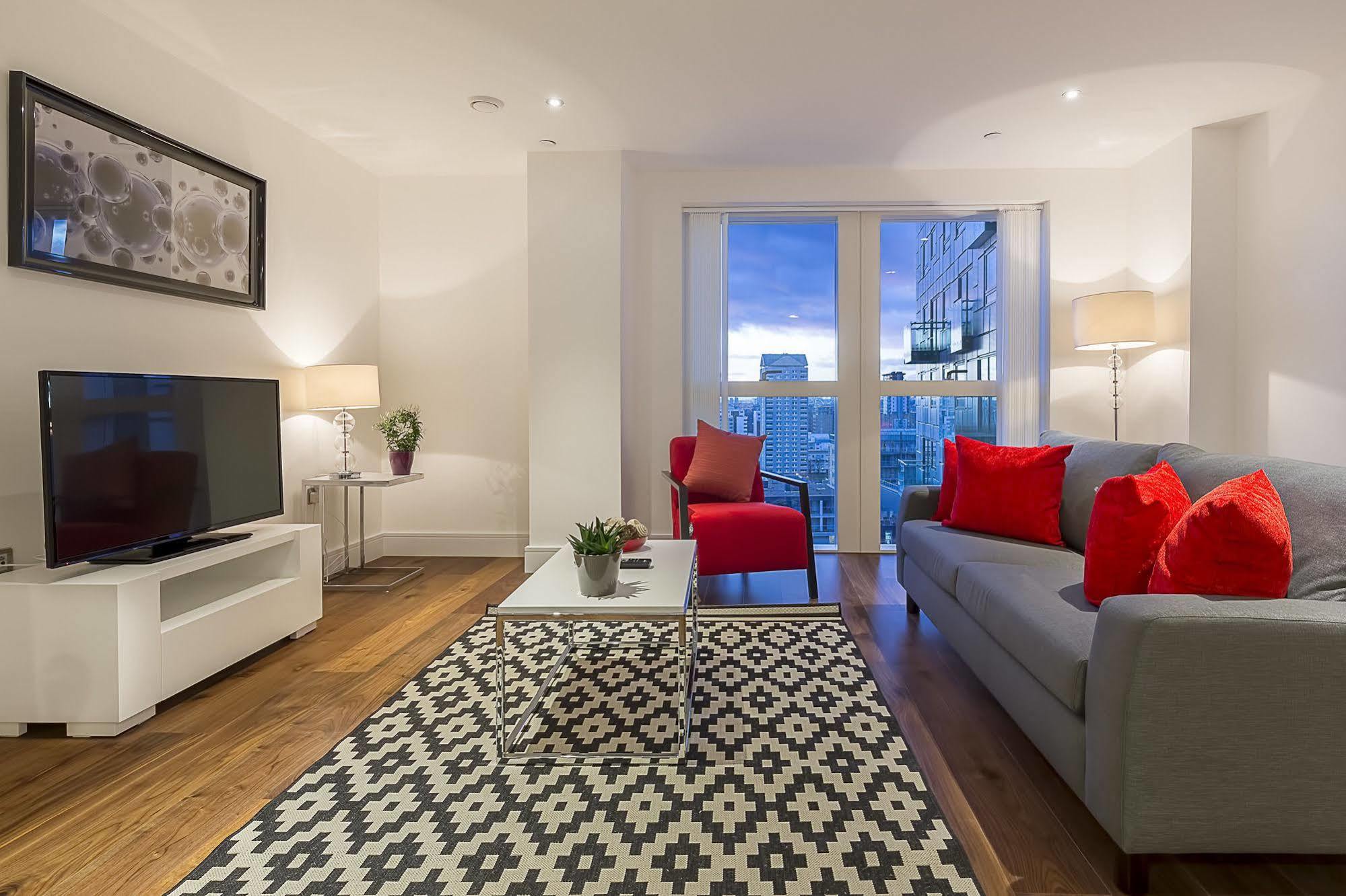 Lincoln Plaza Apartment Londra Exterior foto