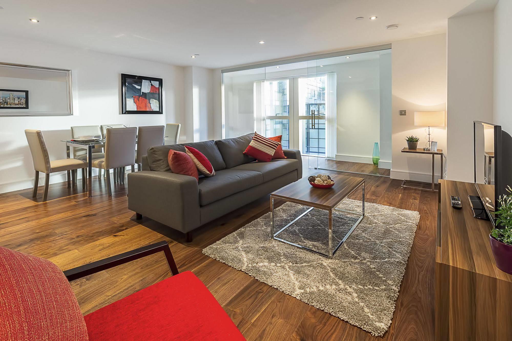 Lincoln Plaza Apartment Londra Exterior foto
