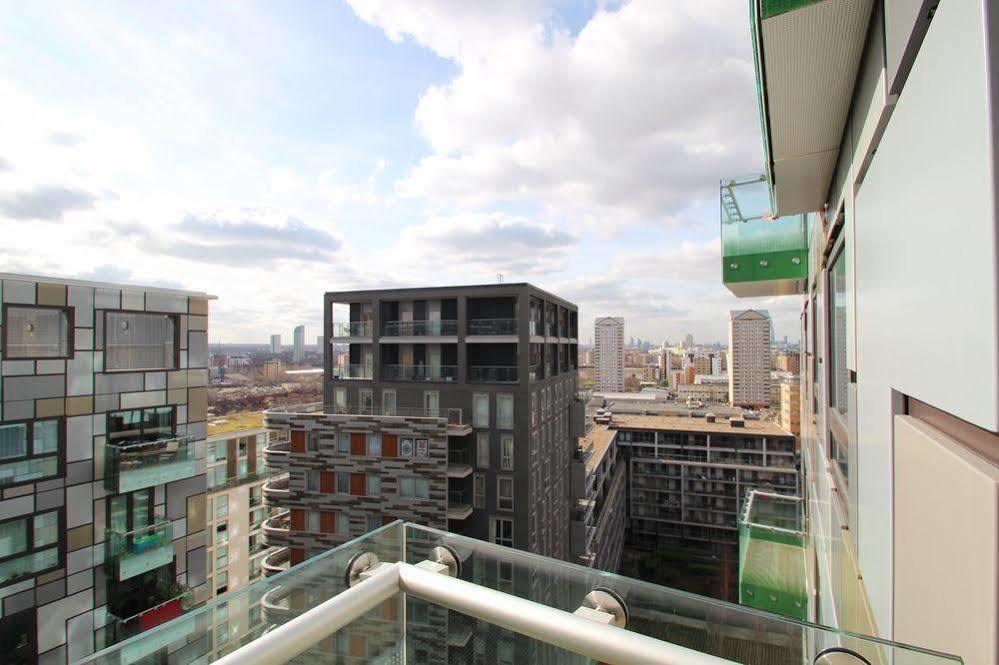 Lincoln Plaza Apartment Londra Exterior foto